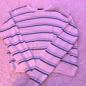 BRANDY MELVILLE SWEATER